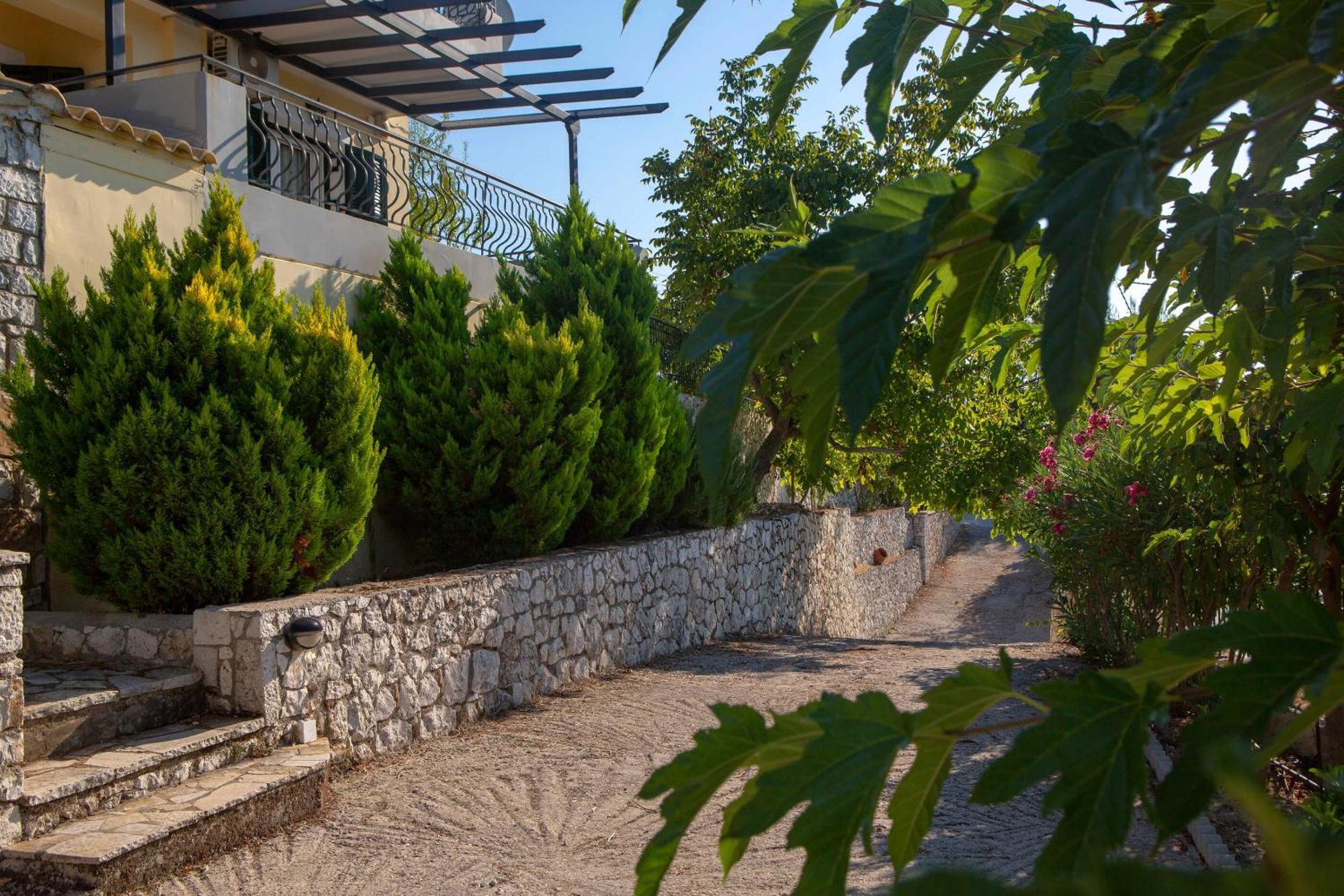 Natura Villas Drymon Eksteriør billede